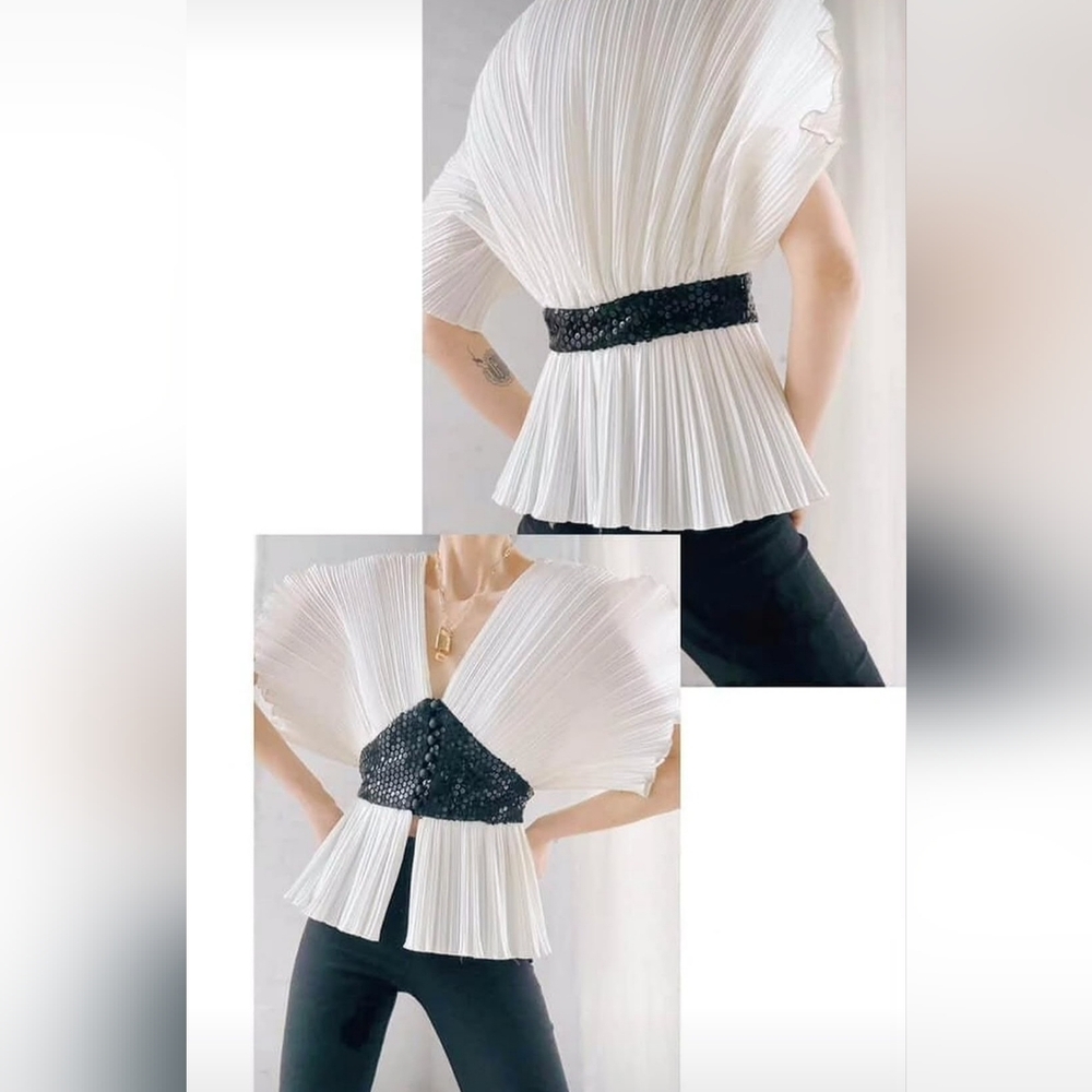 Vintage Tally Boutique Pleated Fan White and Black Blouse